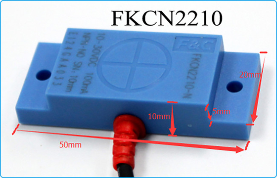 tipo detecção capacitiva quadrada de 10mm PNP do metal do sensor FKCN2210-P do interruptor da C.C. de 12V não