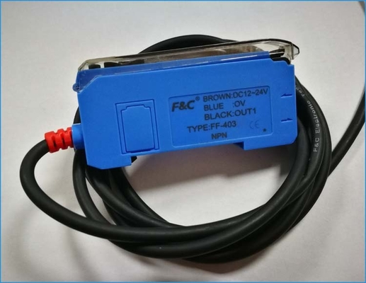 24VDC um dos sensores de fibra óptica do ajuste do botão NPN NENHUM amplificador da fibra do NC
