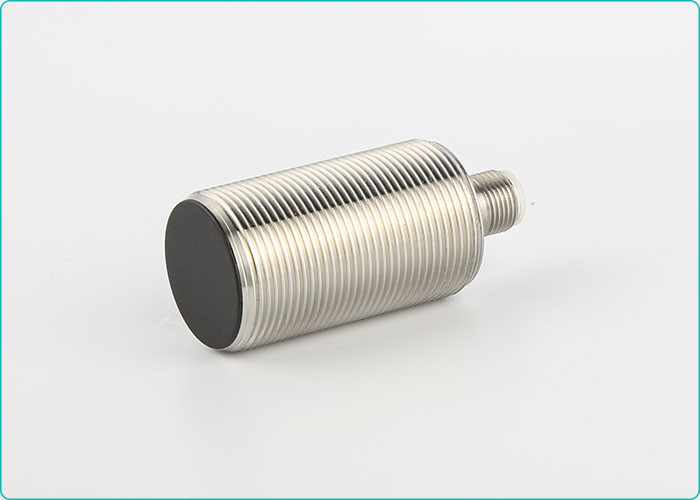 Metal de M30 15mm que detecta os interruptores indutivos dos sensores da automatização industrial nivelados